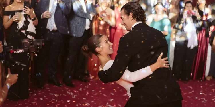 Ideas for a Spectacular Dance Floor at Your Wedding